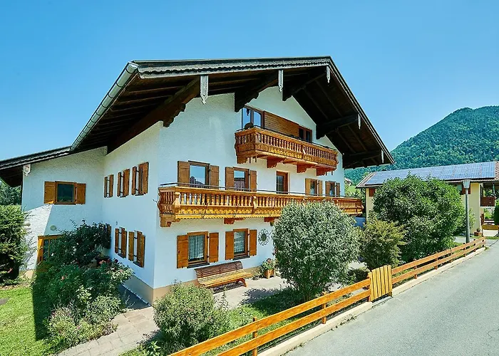 Apartmán Chiemgauferienwohnungen - Stierschneiderhof *